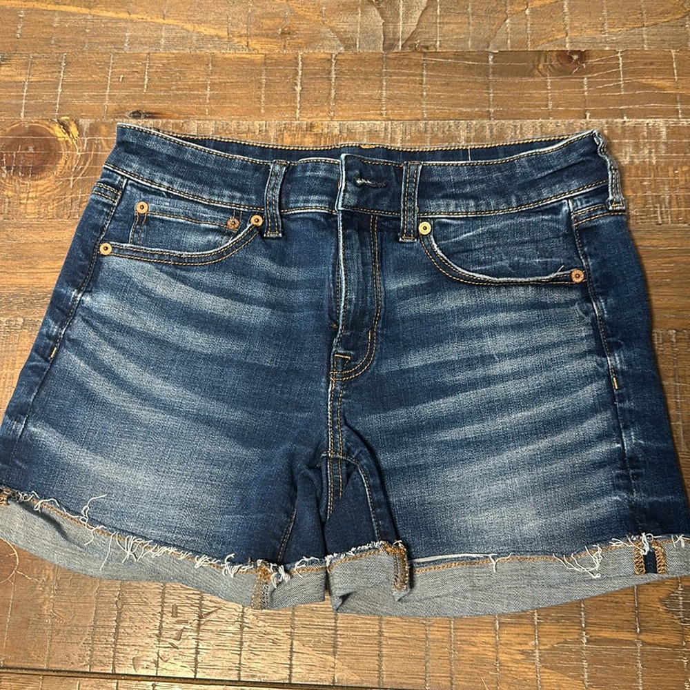 American Eagle Super Stretch Midi Shorts